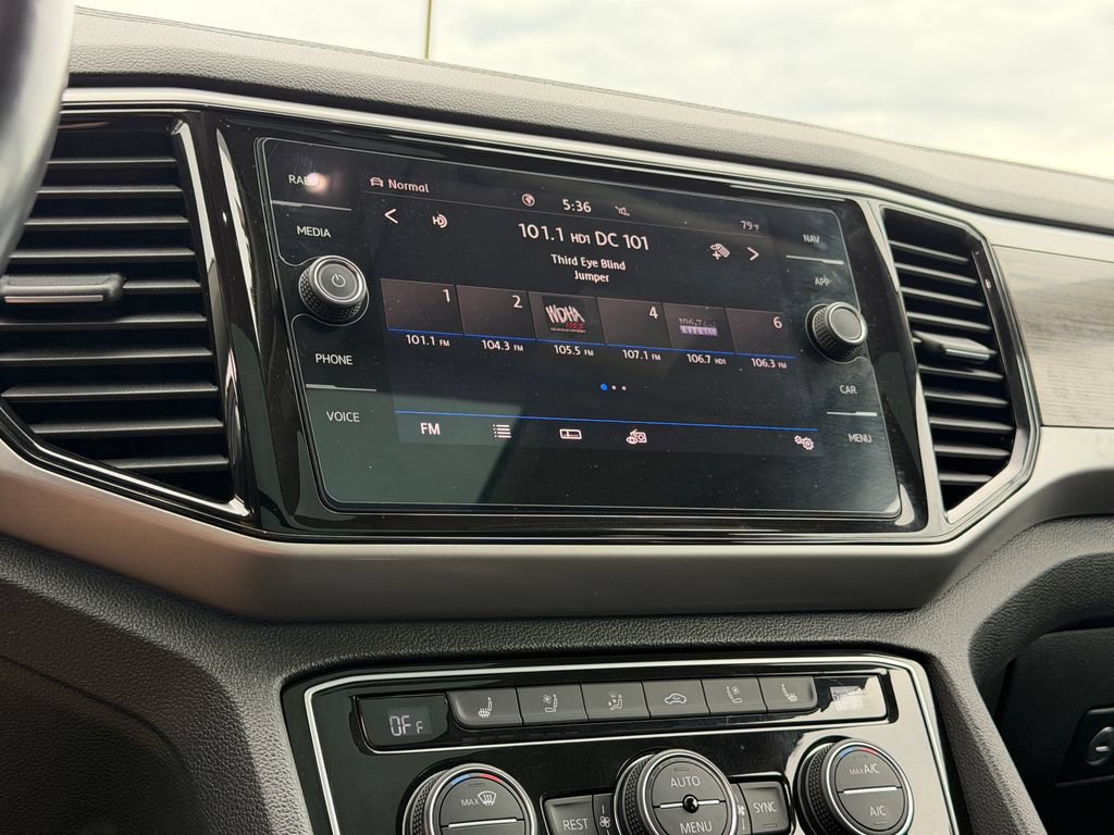 Certified 2021 Volkswagen Atlas SEL Premium AWD/4WD image 16
