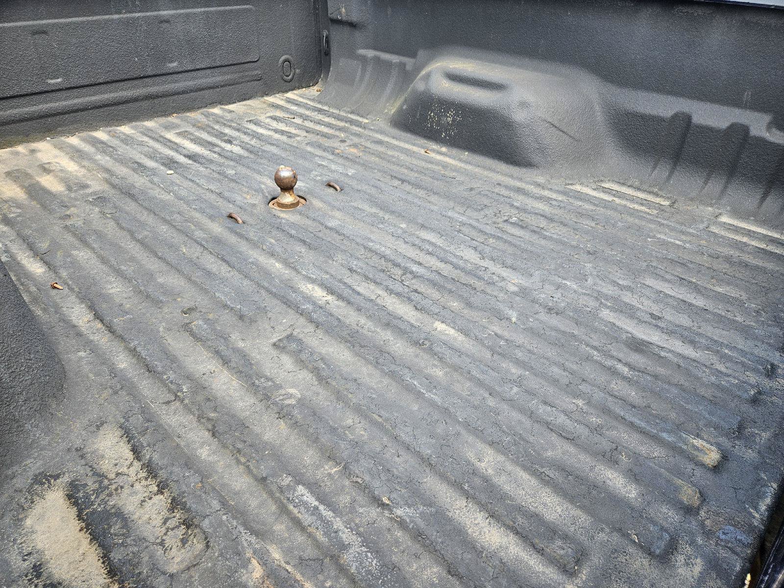Used 2006 Ford F350 Lariat AWD/4WD image 14