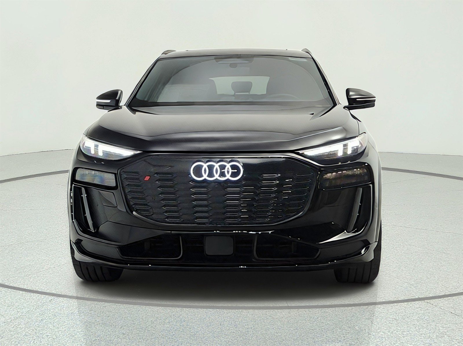New 2027 Audi SQ6 e-tron Prestige AWD/4WD image 2