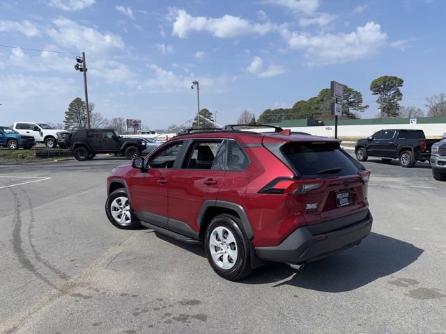 Used 2019 Toyota RAV4 LE w/ Carpet Mat Package image 3