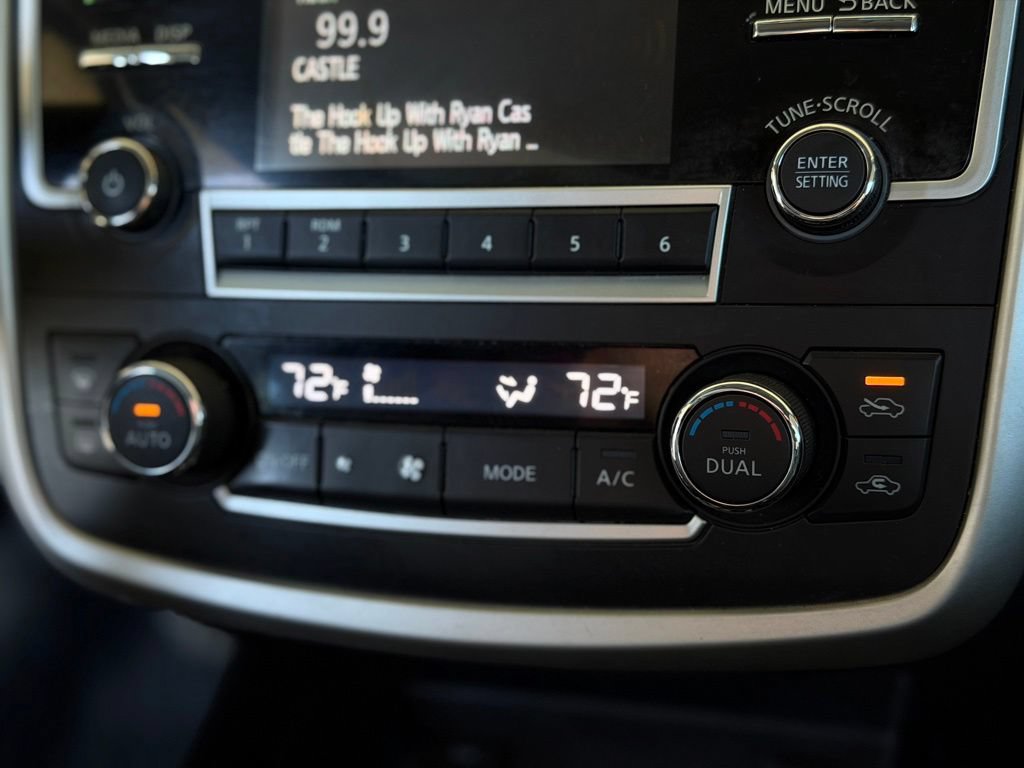 Used 2017 Nissan Altima 2.5 SL FWD image 41