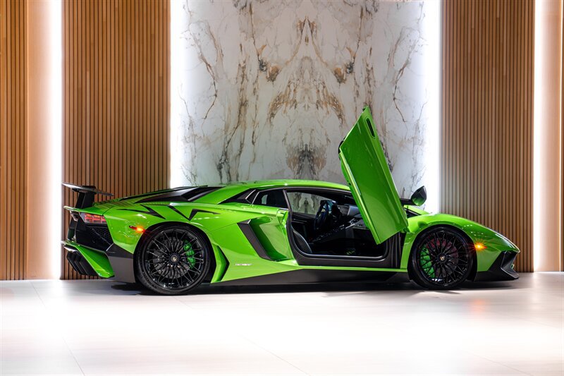 Used 2016 Lamborghini Aventador LP 750-4 Superveloce AWD/4WD image 8