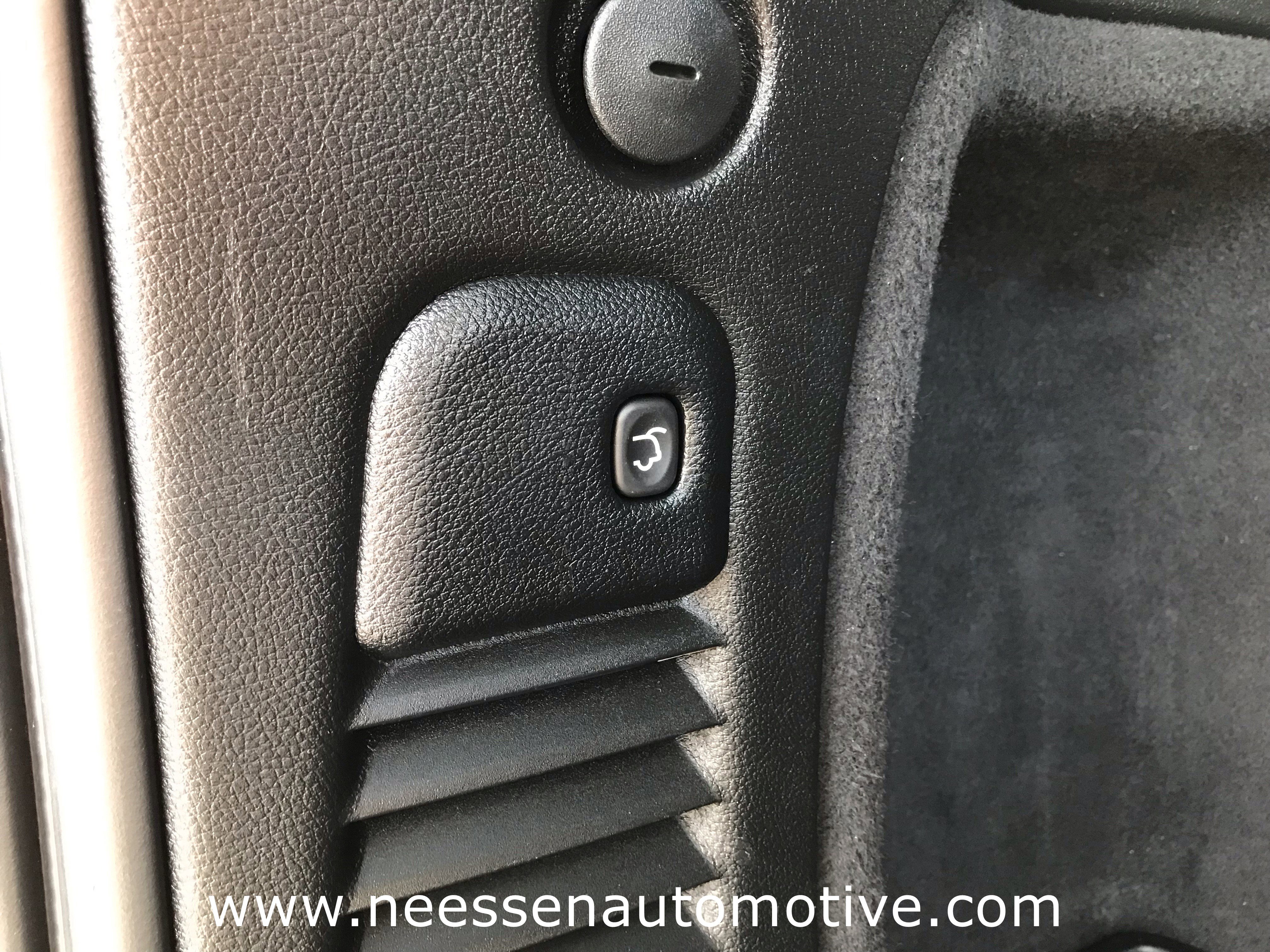 Used 2024 Dodge Durango GT image 25