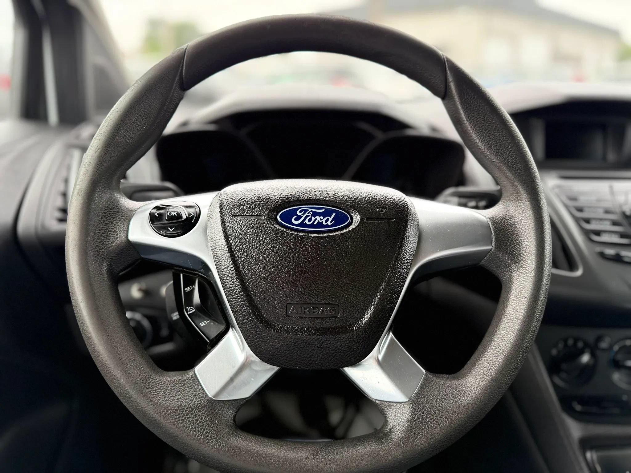 Used 2015 Ford Transit Connect XL FWD image 24