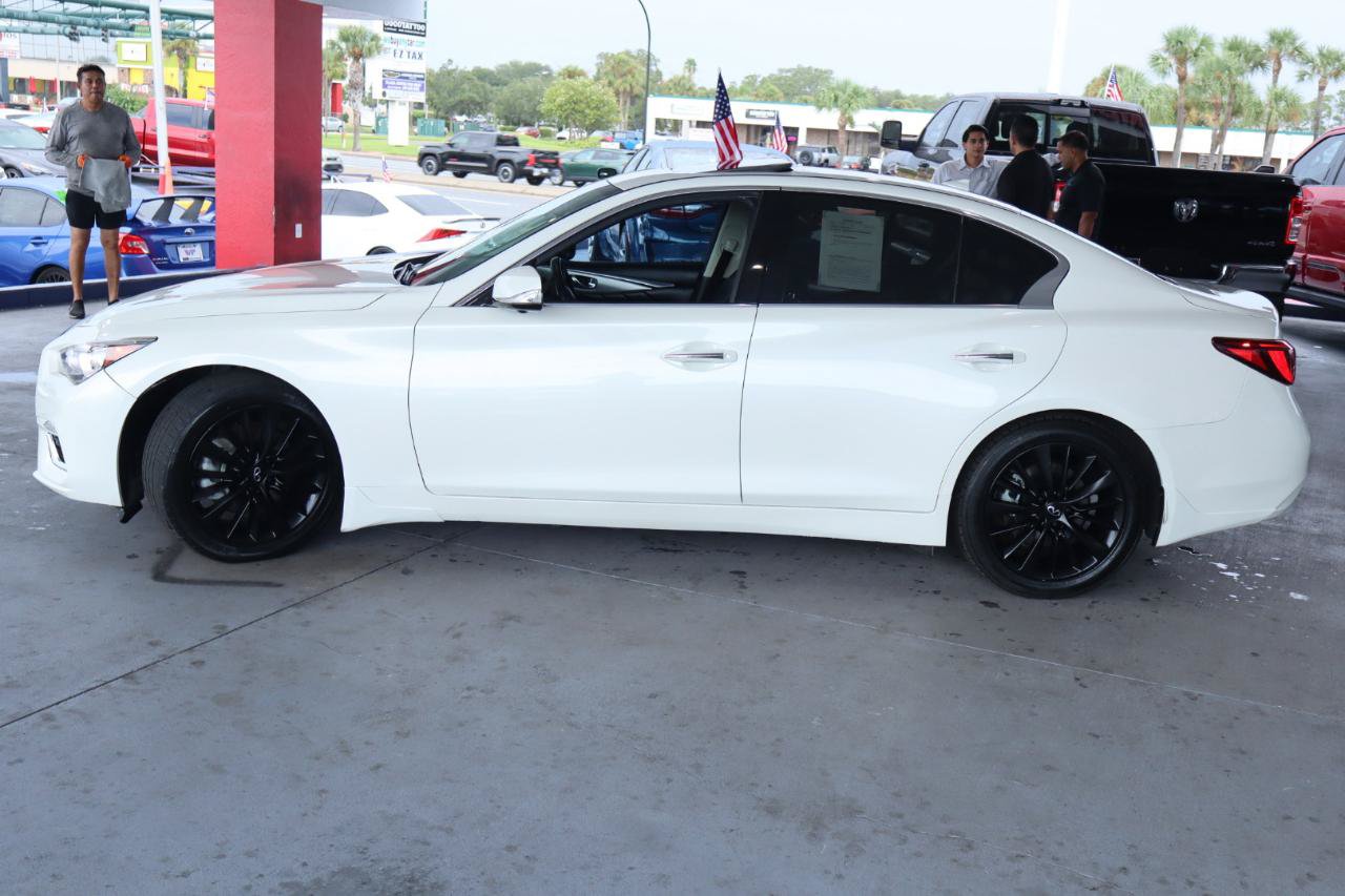Used 2021 INFINITI Q50 Luxe w/ Seat & Sound Package RWD image 8