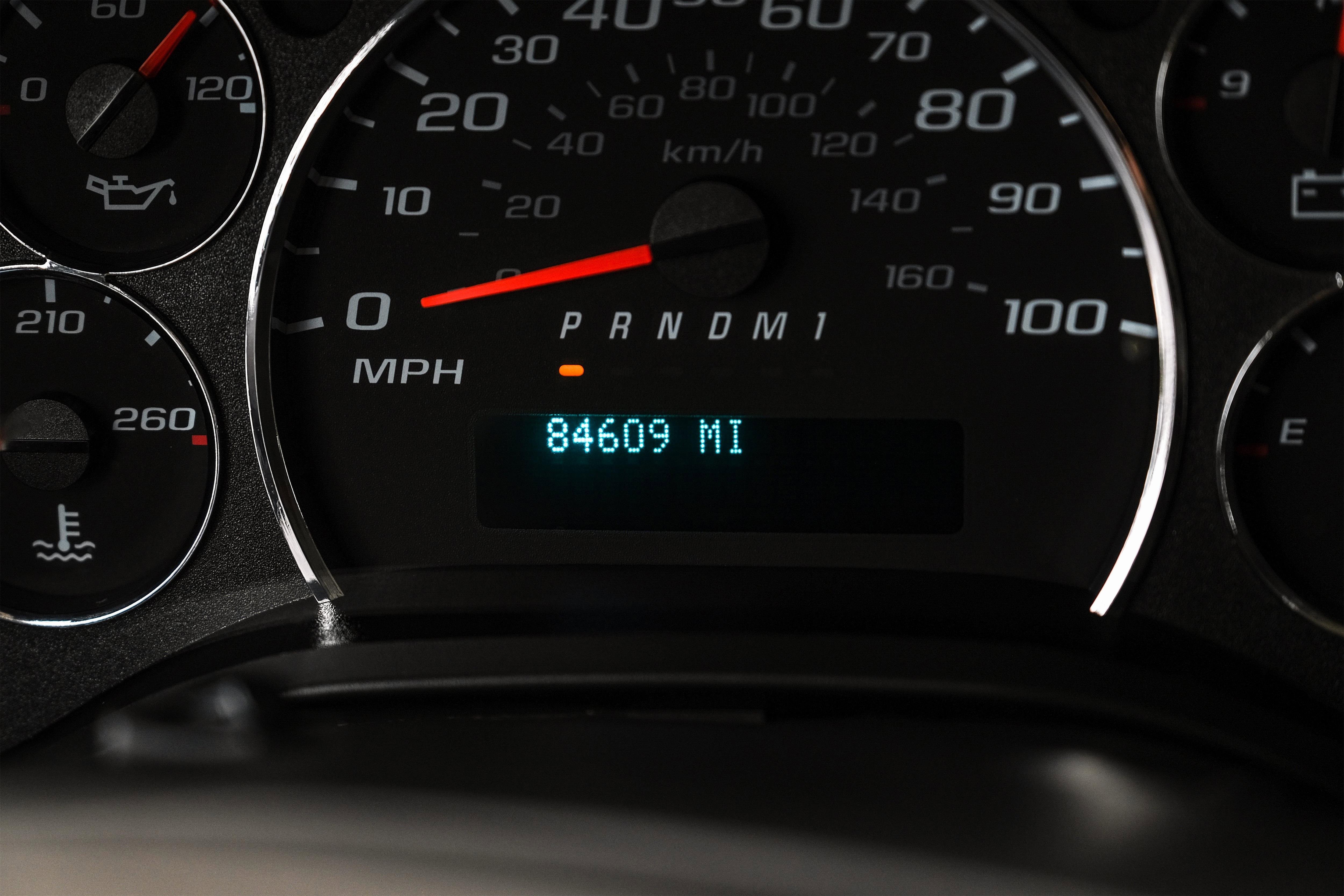 Used 2021 Chevrolet Express 2500 w/ Driver Convenience Package image 15