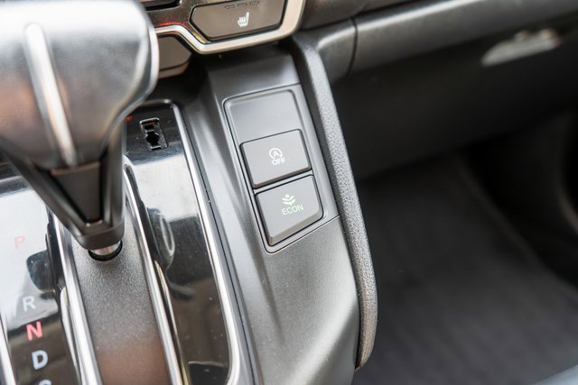 Used 2020 Honda CR-V Touring image 32