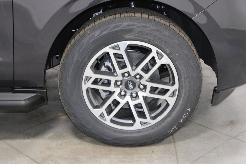 New 2026 Ford Expedition Max Active image 12