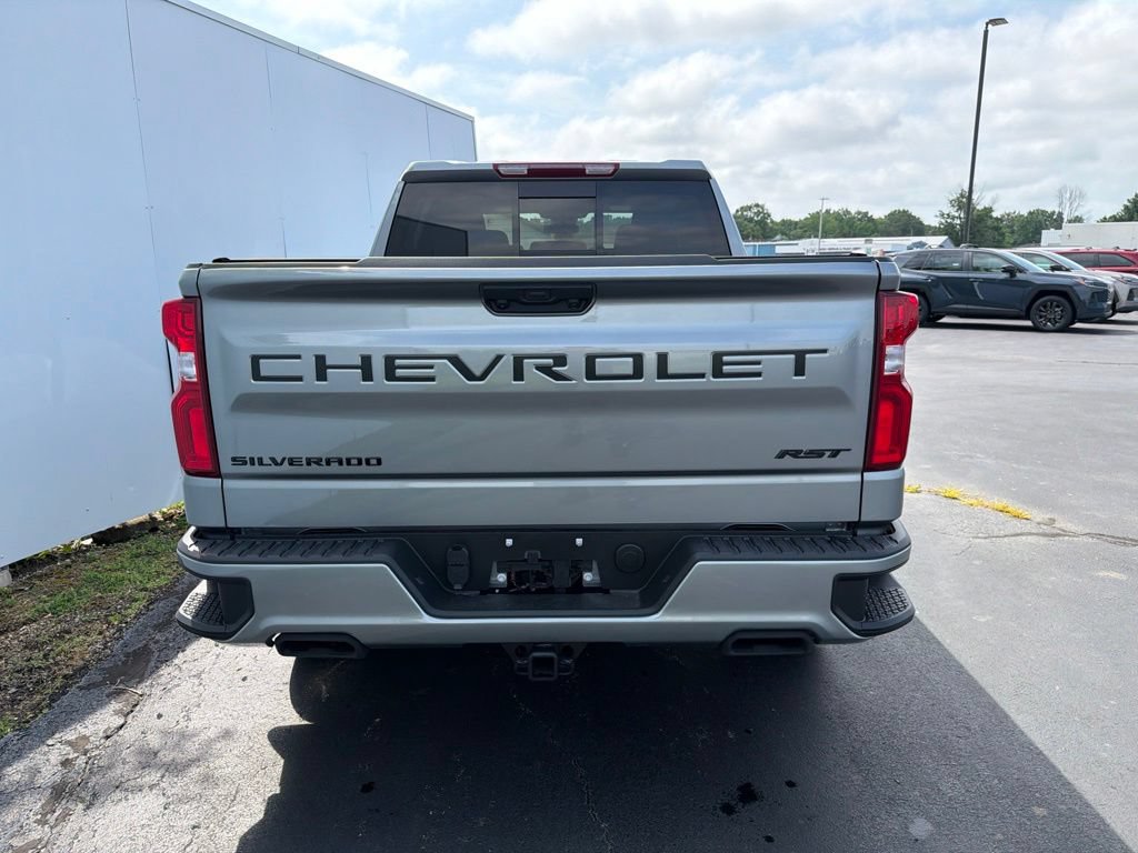 New 2026 Chevrolet Silverado 1500 RST w/ Convenience Package II AWD/4WD image 11