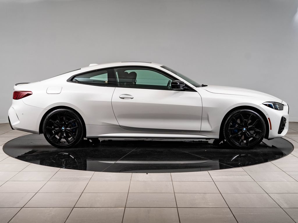 Certified 2025 BMW 430i xDrive Coupe w/ M Sport Package AWD/4WD image 11