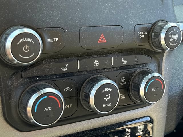 Used 2019 RAM 1500 Big Horn AWD/4WD image 12