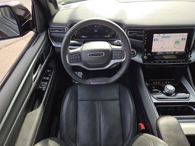 Used 2024 Jeep Wagoneer Series II image 4