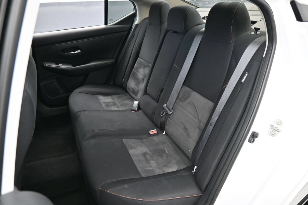 Used 2020 Nissan Sentra SR w/ Electronics Package FWD image 34