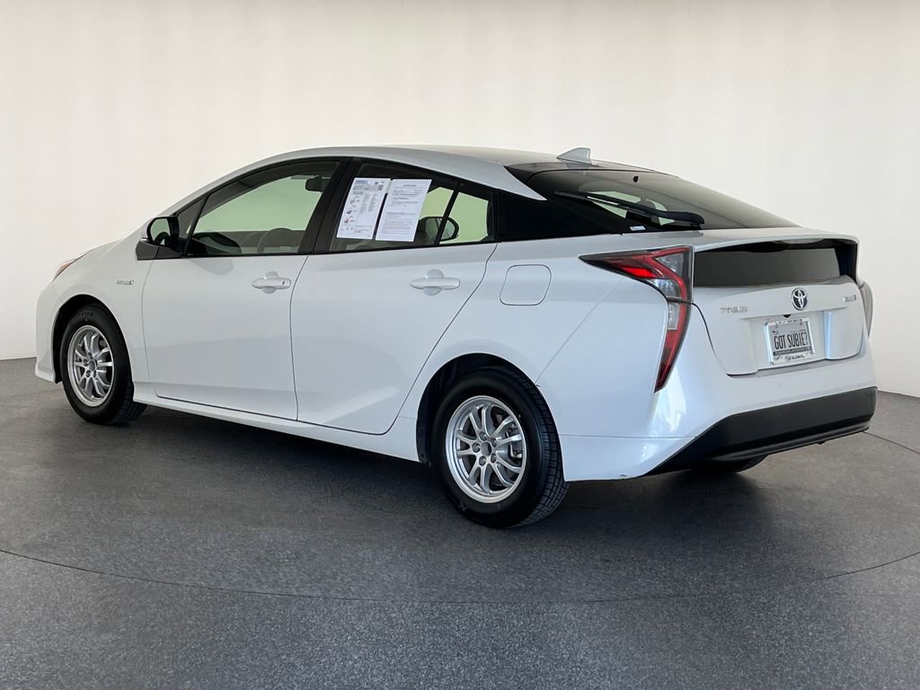 Used 2016 Toyota Prius Two image 4