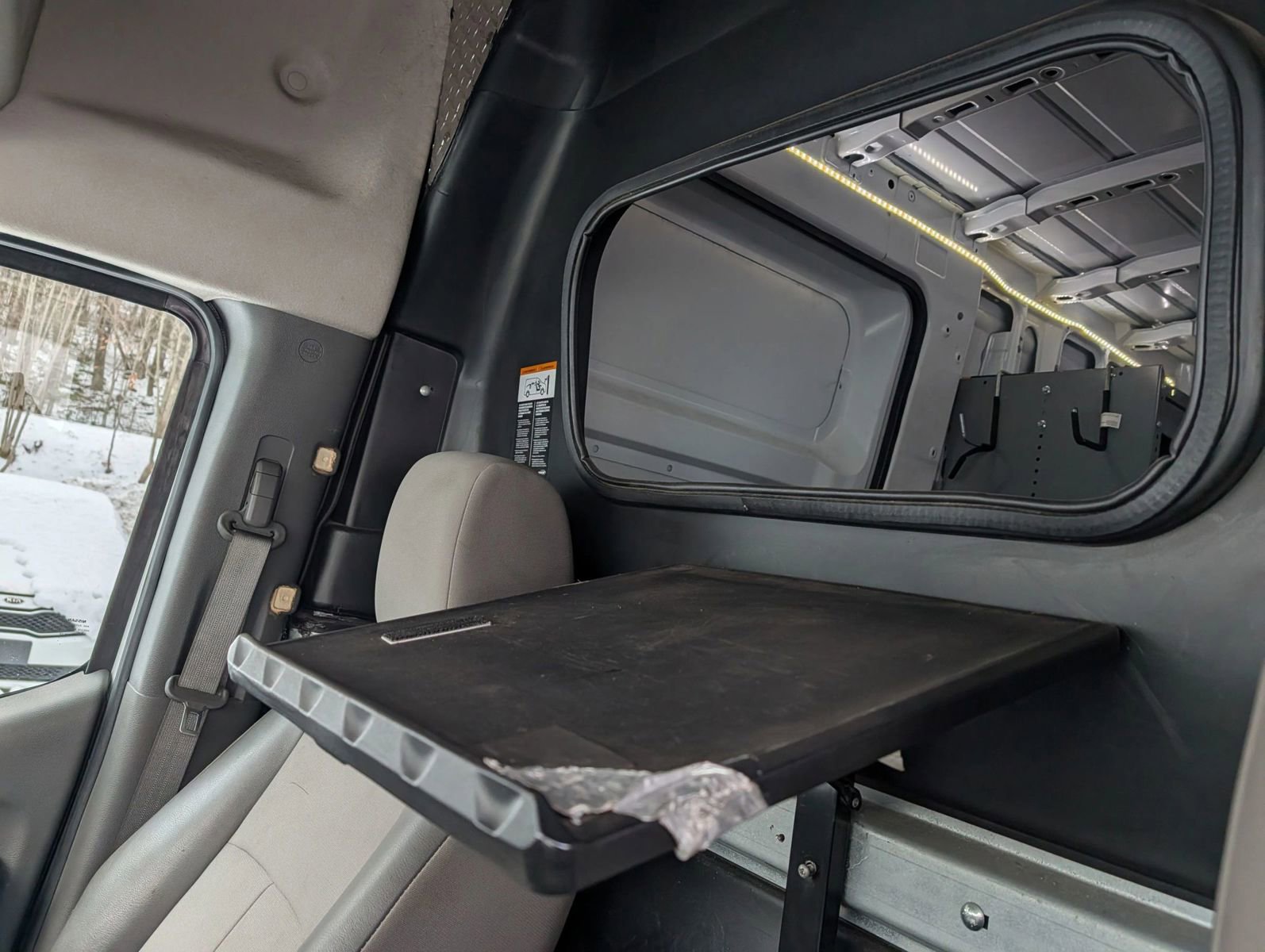 Used 2020 Nissan NV 2500 SV image 16