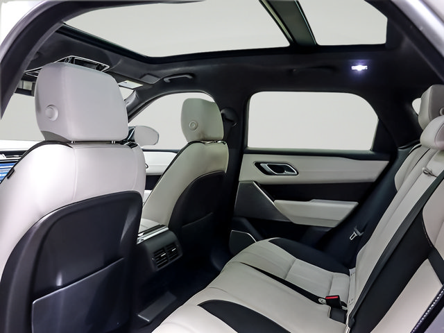 Used 2023 Land Rover Range Rover Velar HST AWD/4WD image 12