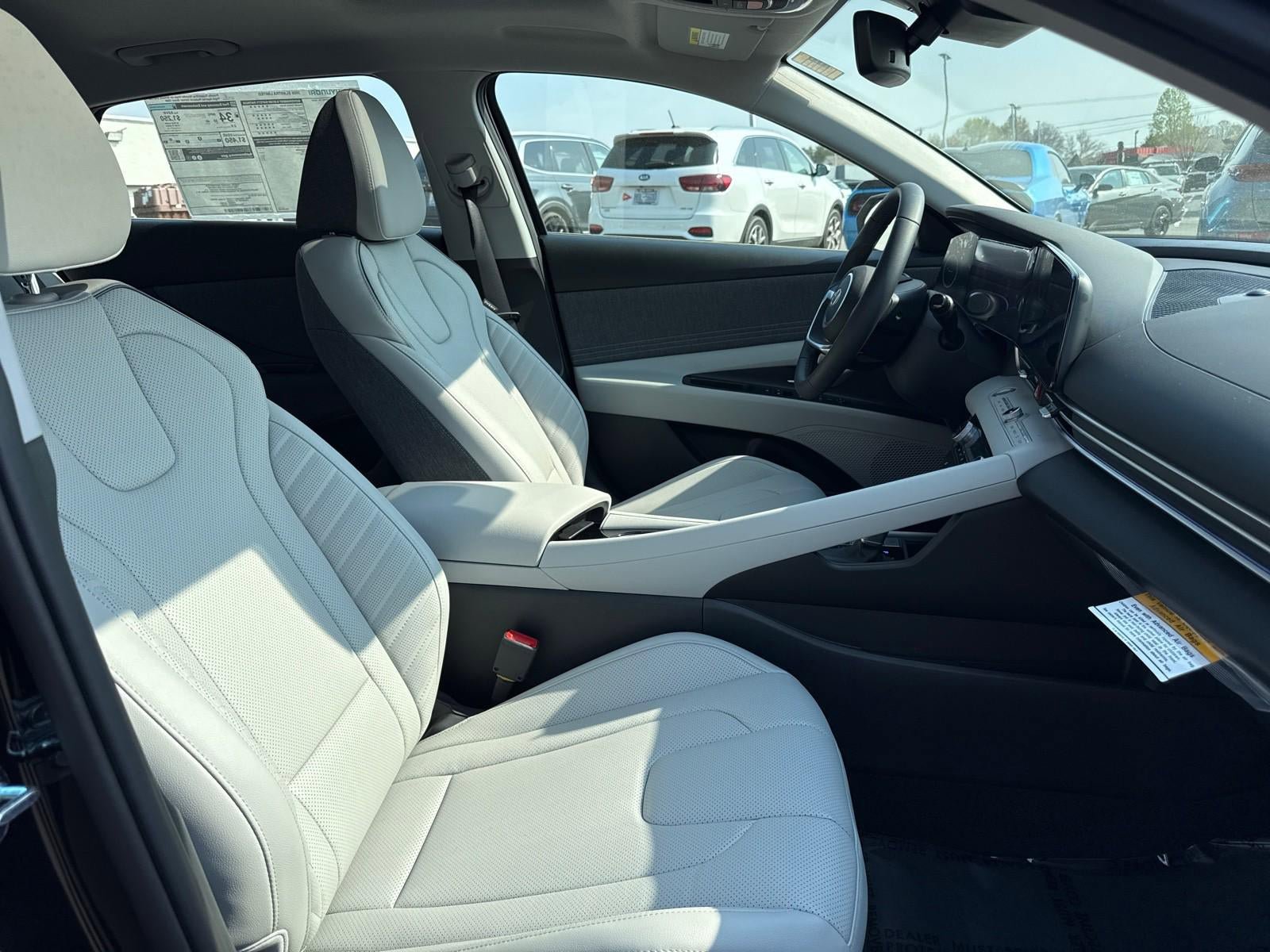 New 2026 Hyundai Elantra Limited w/ Cargo Package FWD image 59