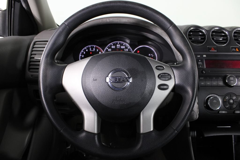 Used 2012 Nissan Altima 2.5 S FWD image 8