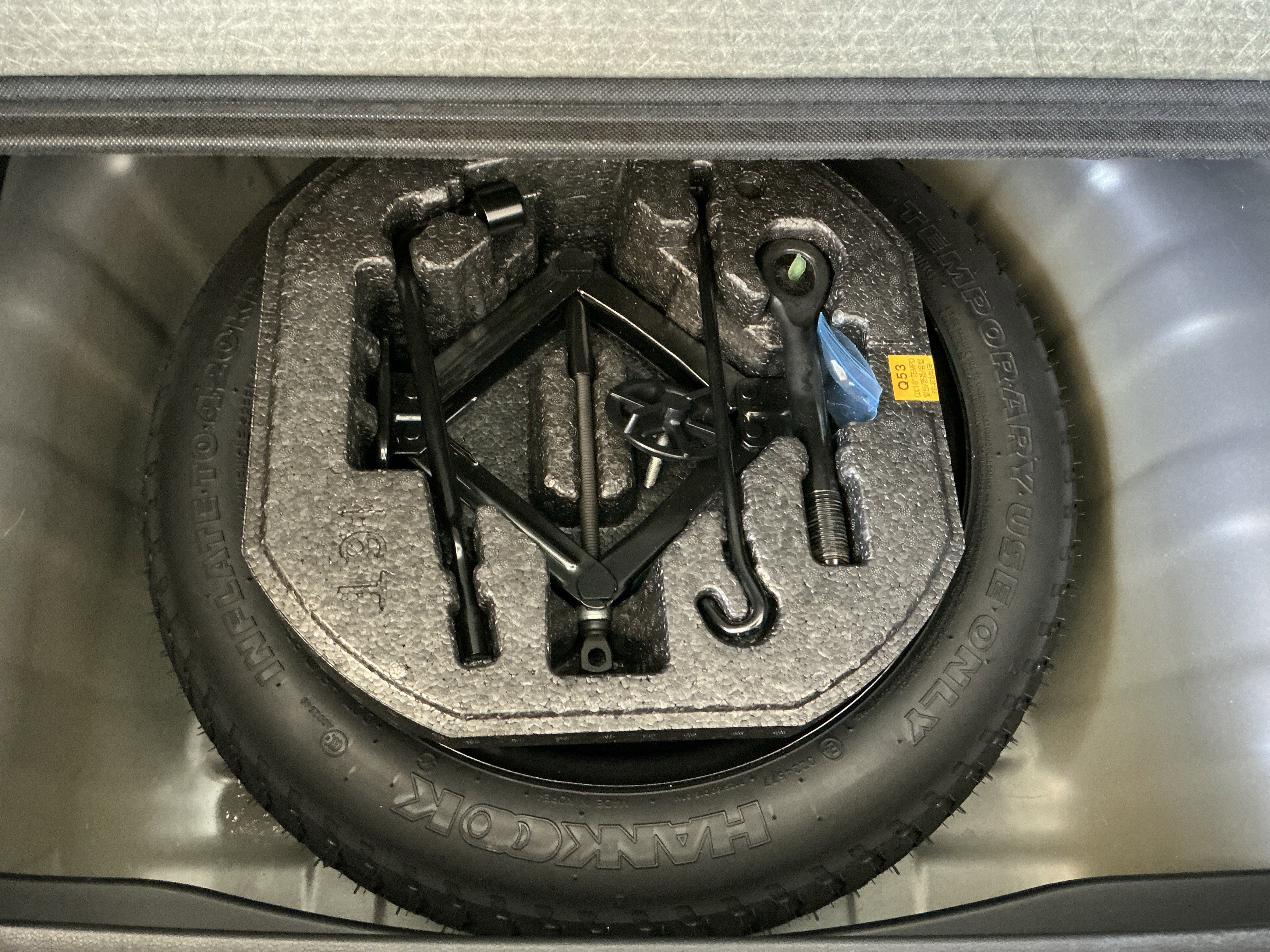 Used 2023 Hyundai Venue SEL image 28