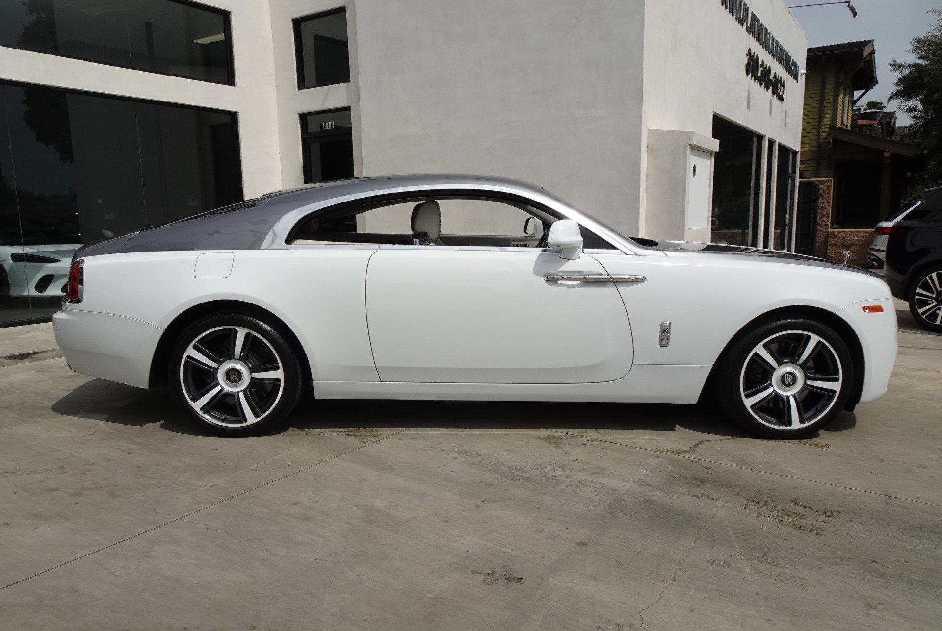 Used 2014 Rolls-Royce Wraith RWD image 8