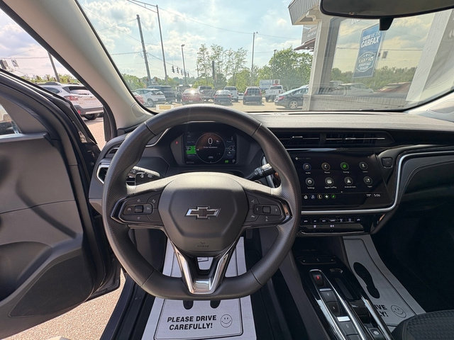 Used 2023 Chevrolet Bolt EUV LT FWD image 19