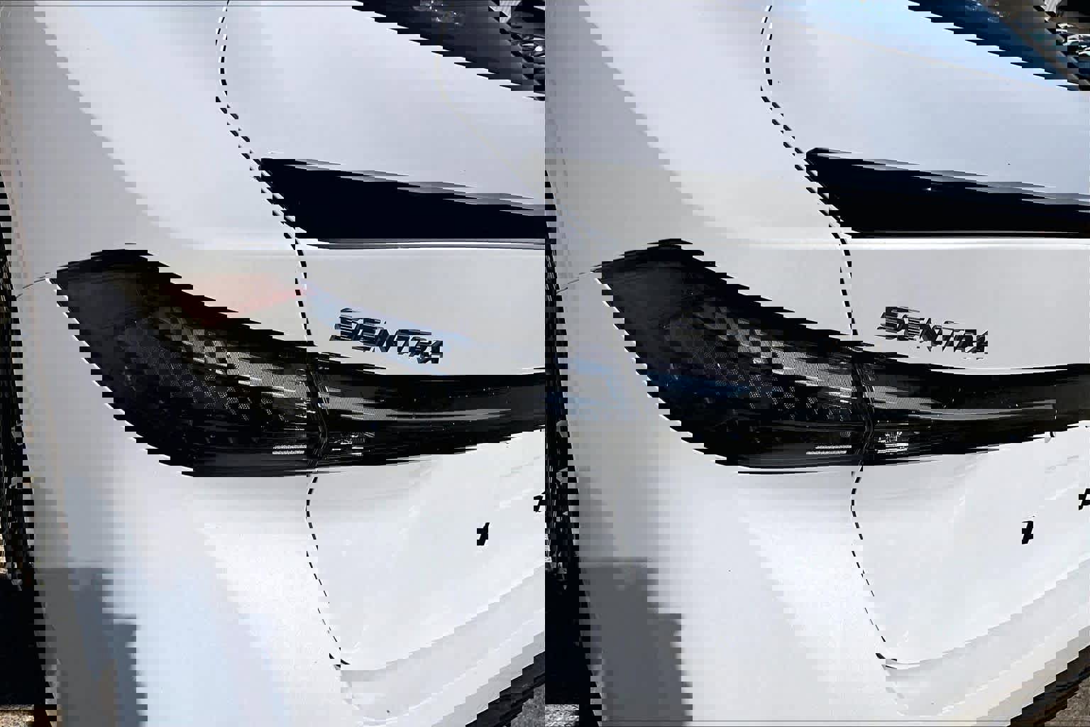 New 2026 Nissan Sentra SR w/ Floor Mat Package image 12