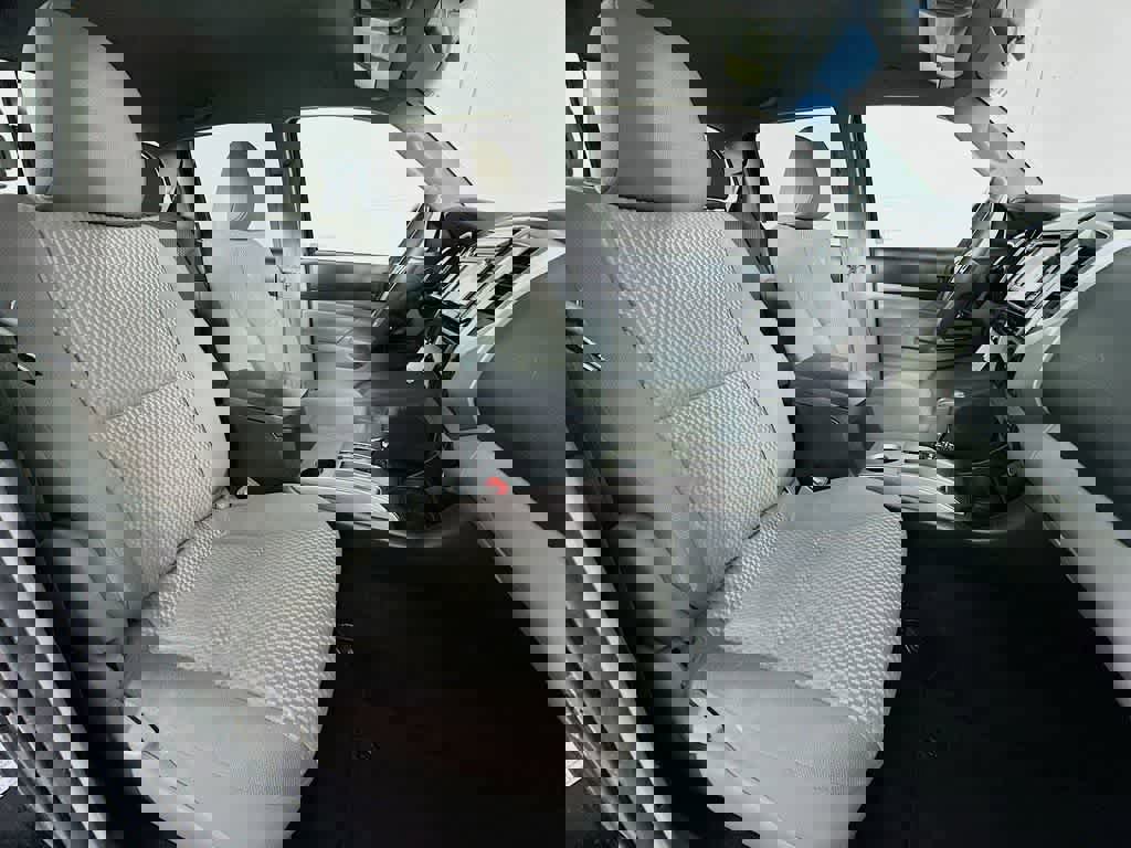 Used 2014 Toyota Tacoma PreRunner w/ SR5 Package RWD image 14