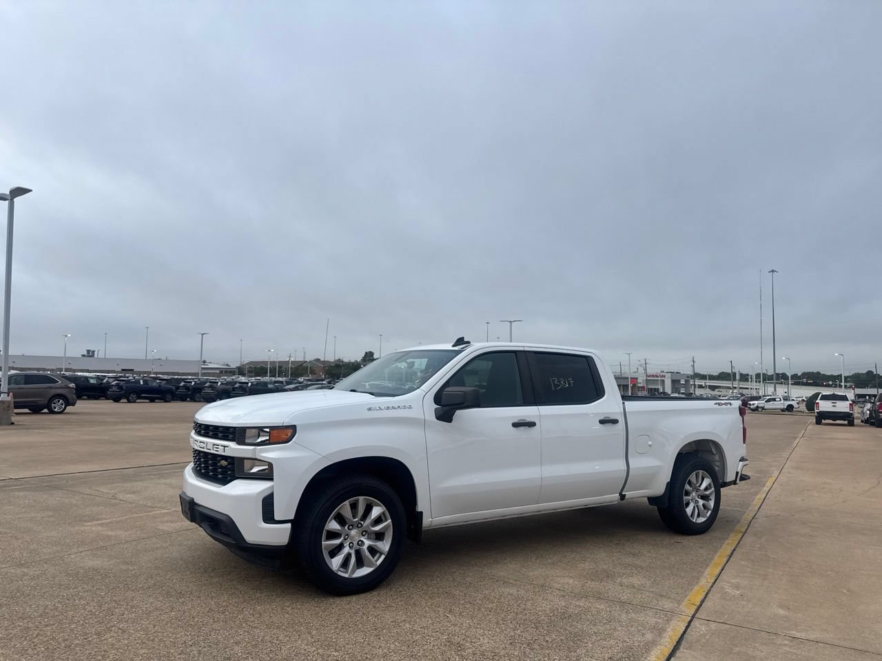 Used 2022 Chevrolet Silverado 1500 Custom AWD/4WD image 10