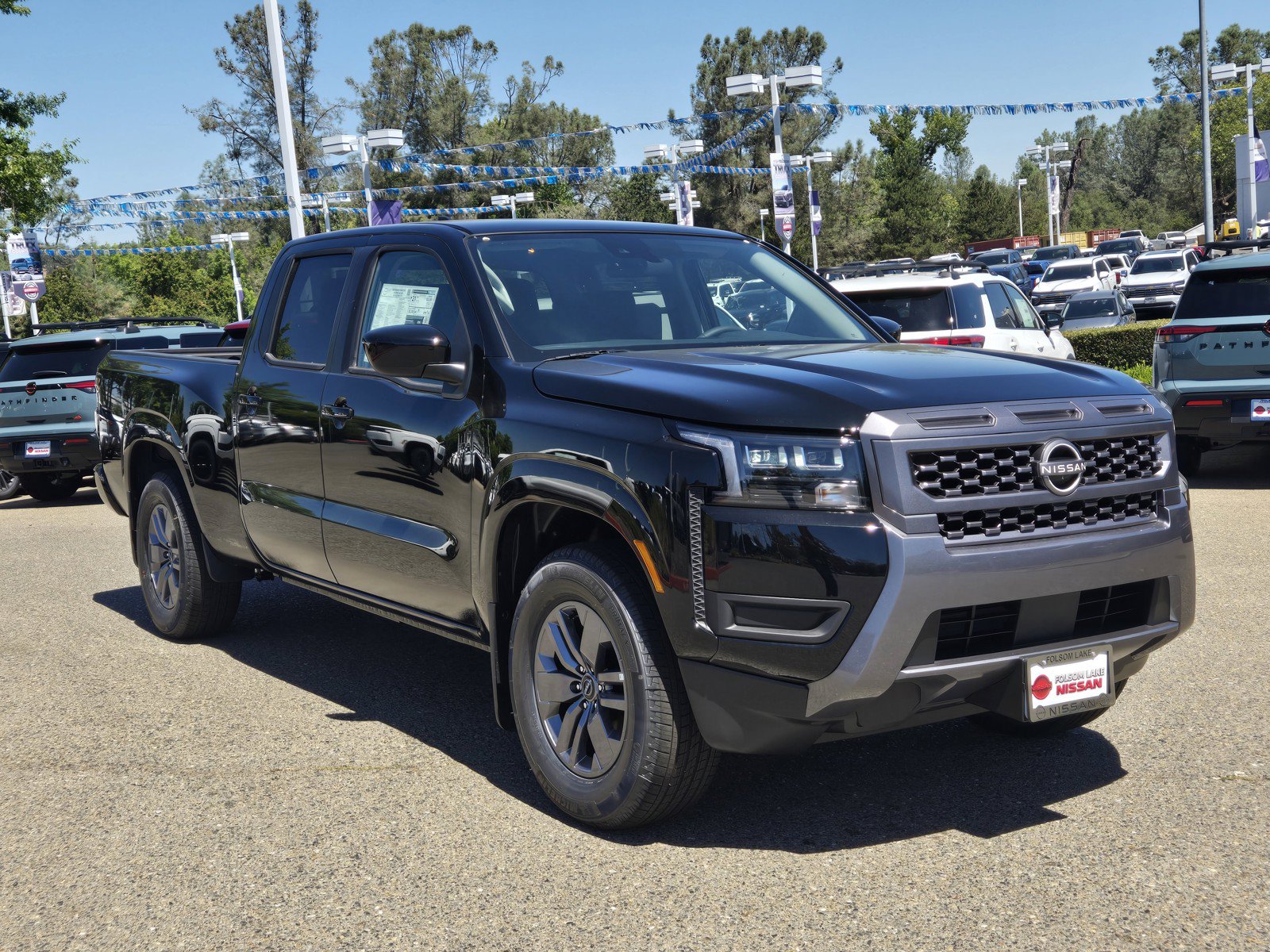 New 2026 Nissan Frontier SV w/ SV Convenience Package