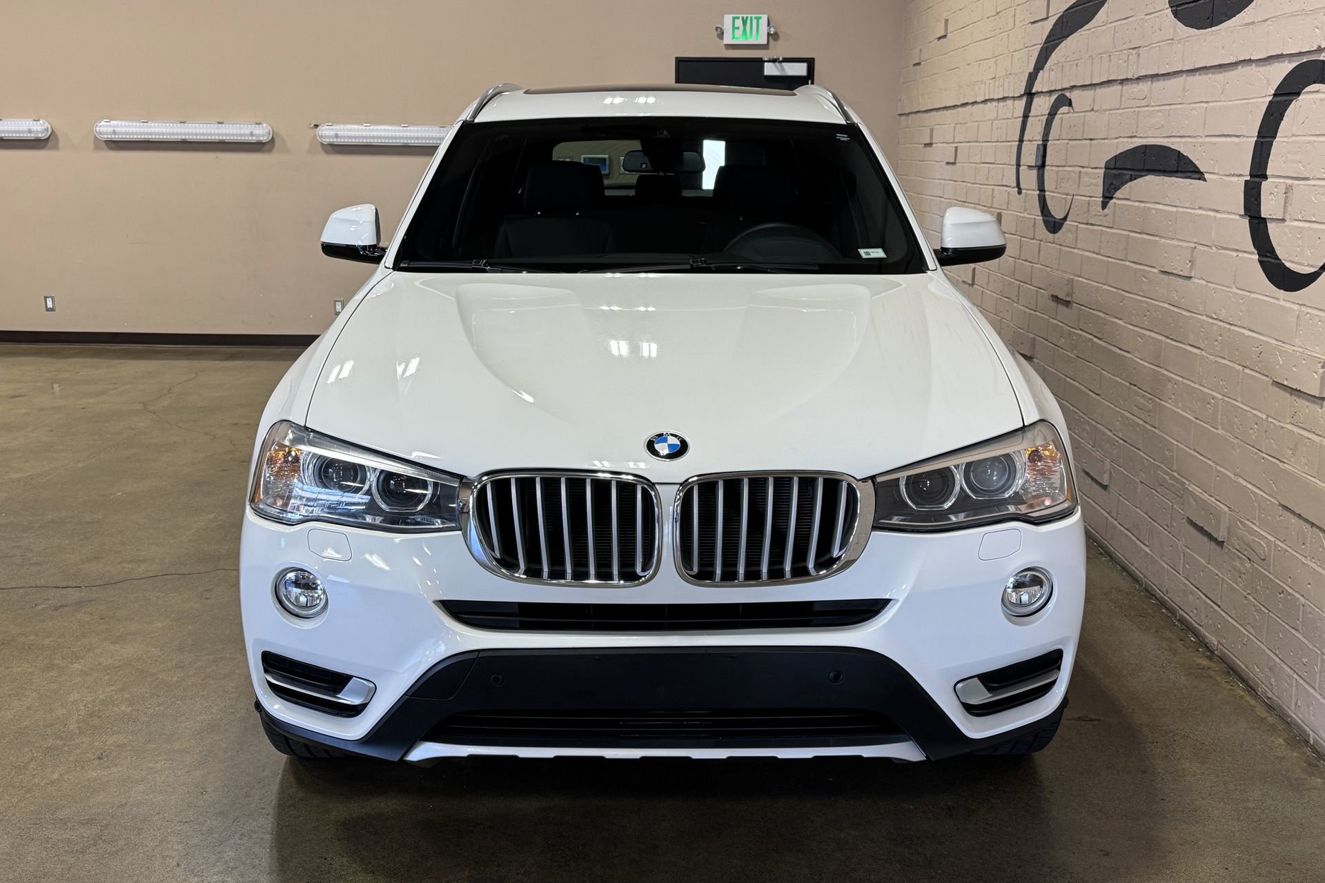 Used 2017 BMW X3 xDrive28i image 9