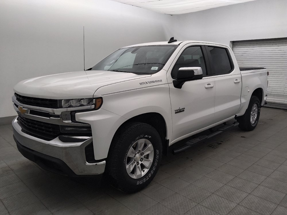 Used 2019 Chevrolet Silverado 1500 LT w/ Texas Edition RWD image 2