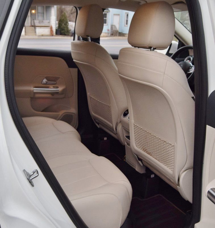 Used 2021 Mercedes-Benz GLA 250 4MATIC image 31