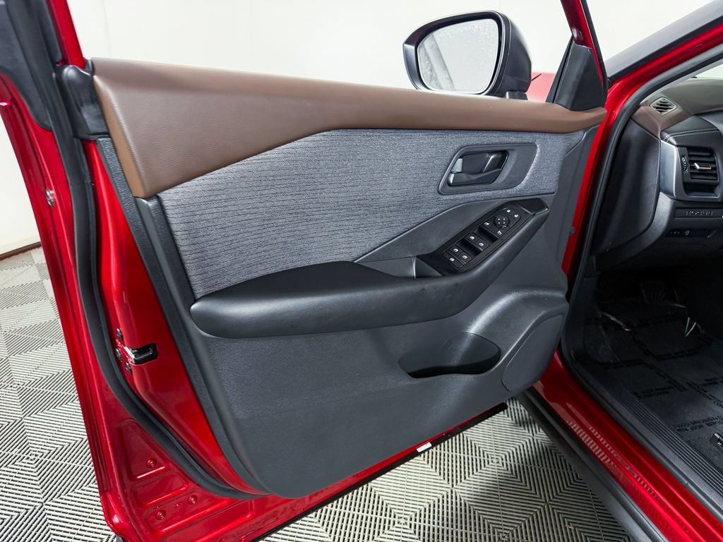 Certified 2023 Nissan Rogue S AWD/4WD image 34