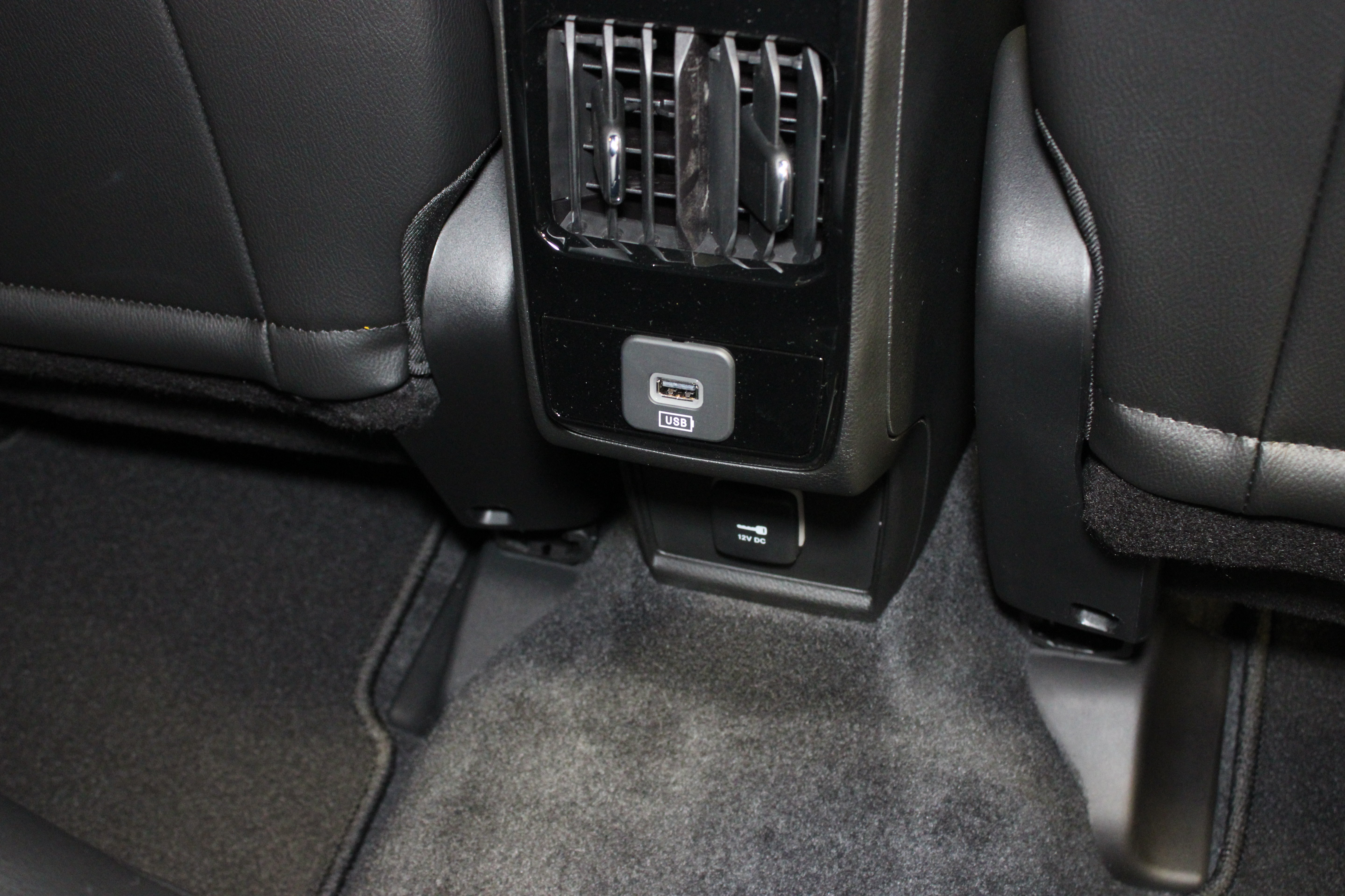 New 2026 Jeep Compass Latitude AWD/4WD image 15
