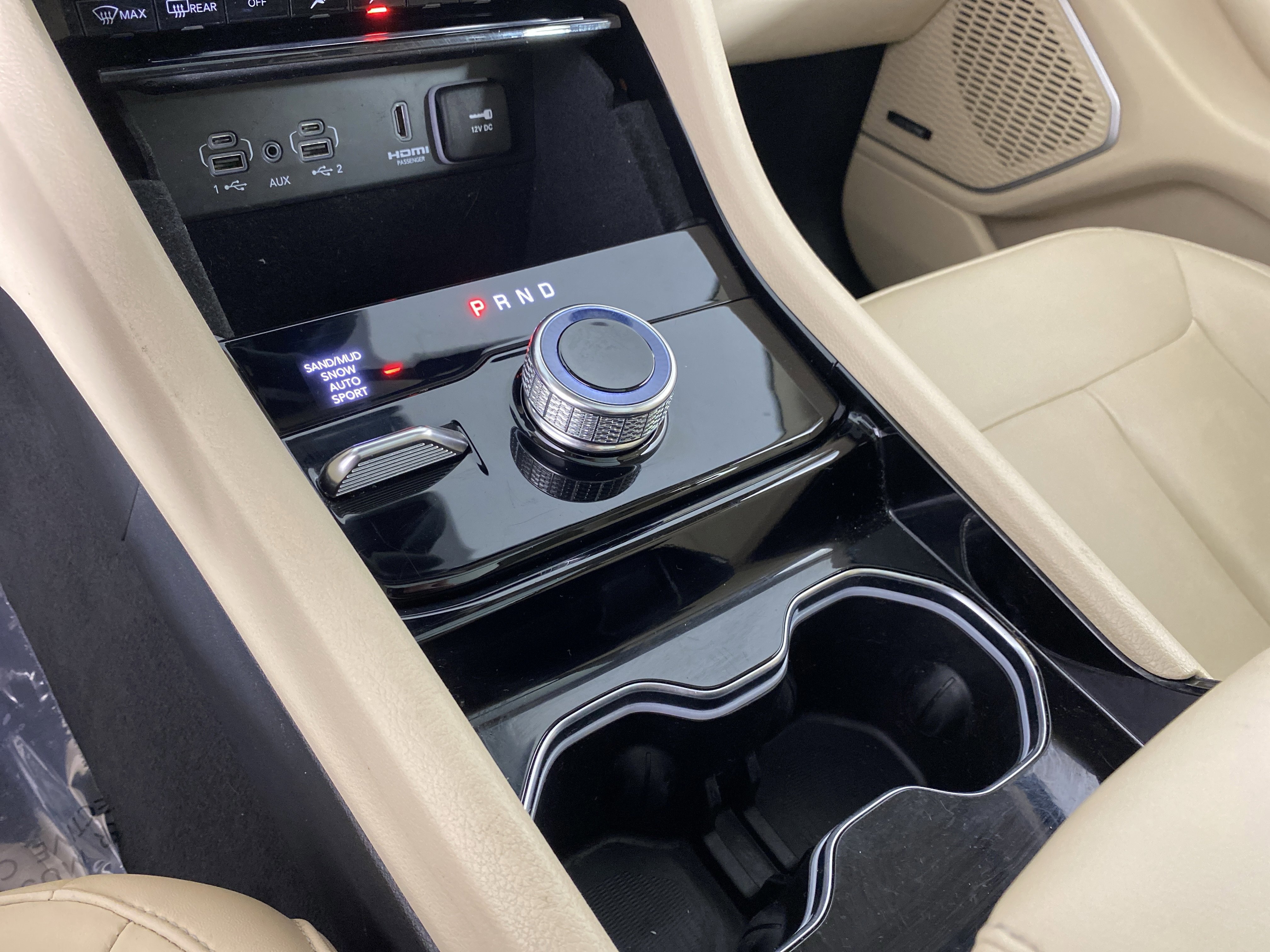 Used 2022 Jeep Grand Cherokee Limited image 32