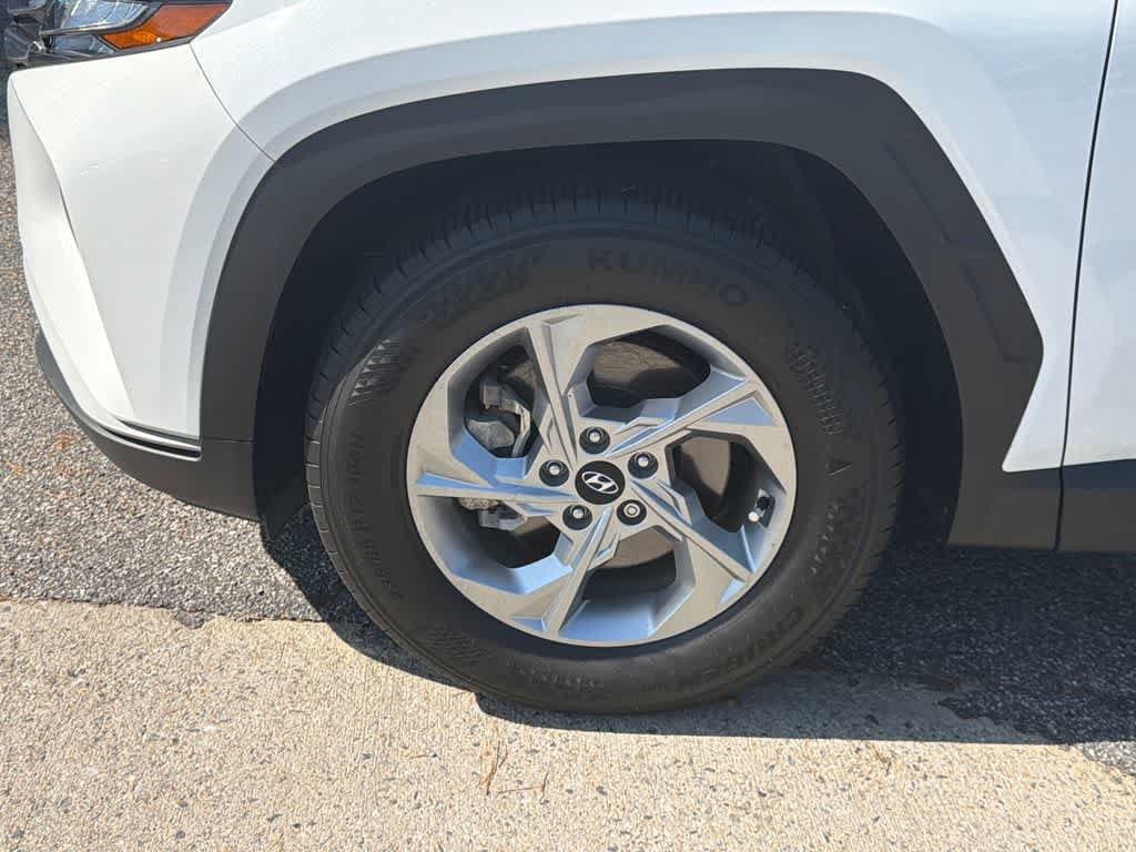 Used 2023 Hyundai Tucson SEL FWD image 9