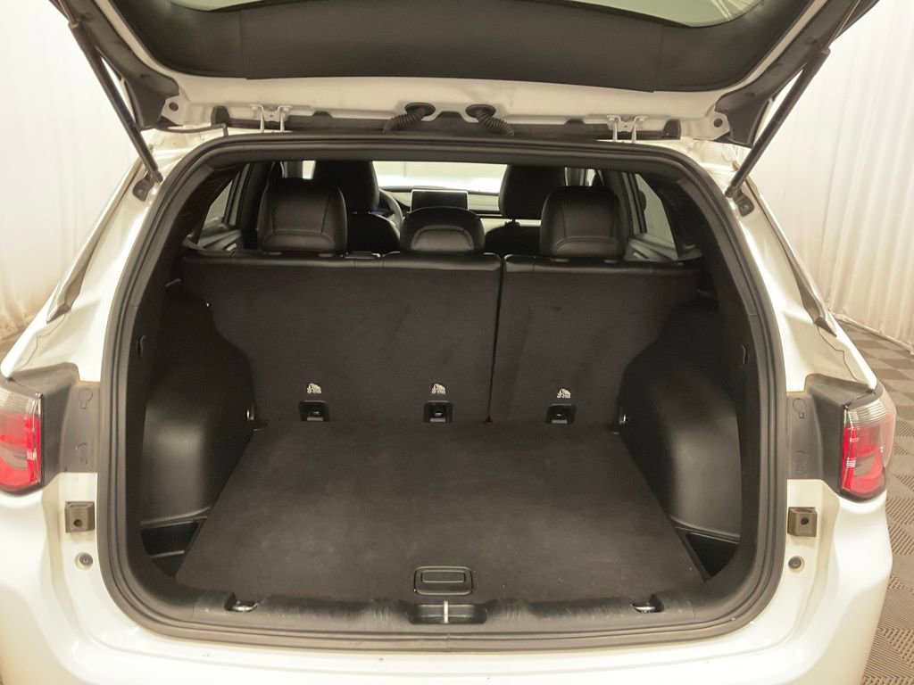 Used 2024 Jeep Compass Latitude image 36