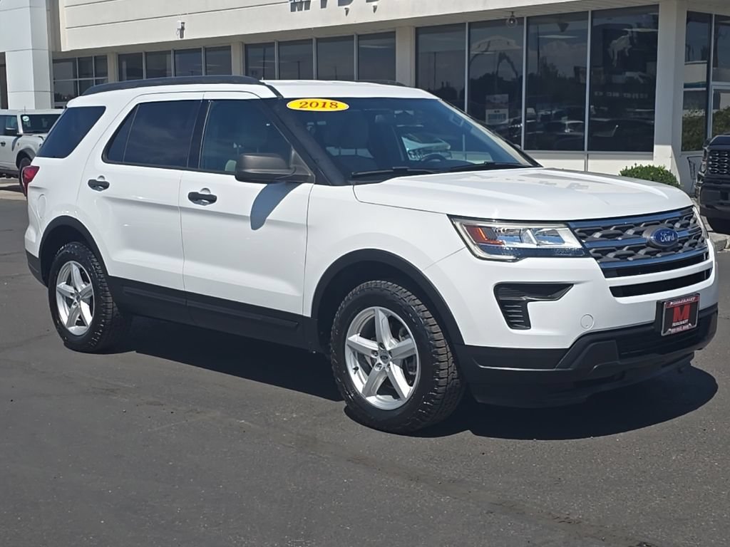 Used 2018 Ford Explorer 4WD w/ Class II Trailer Tow Package image 1