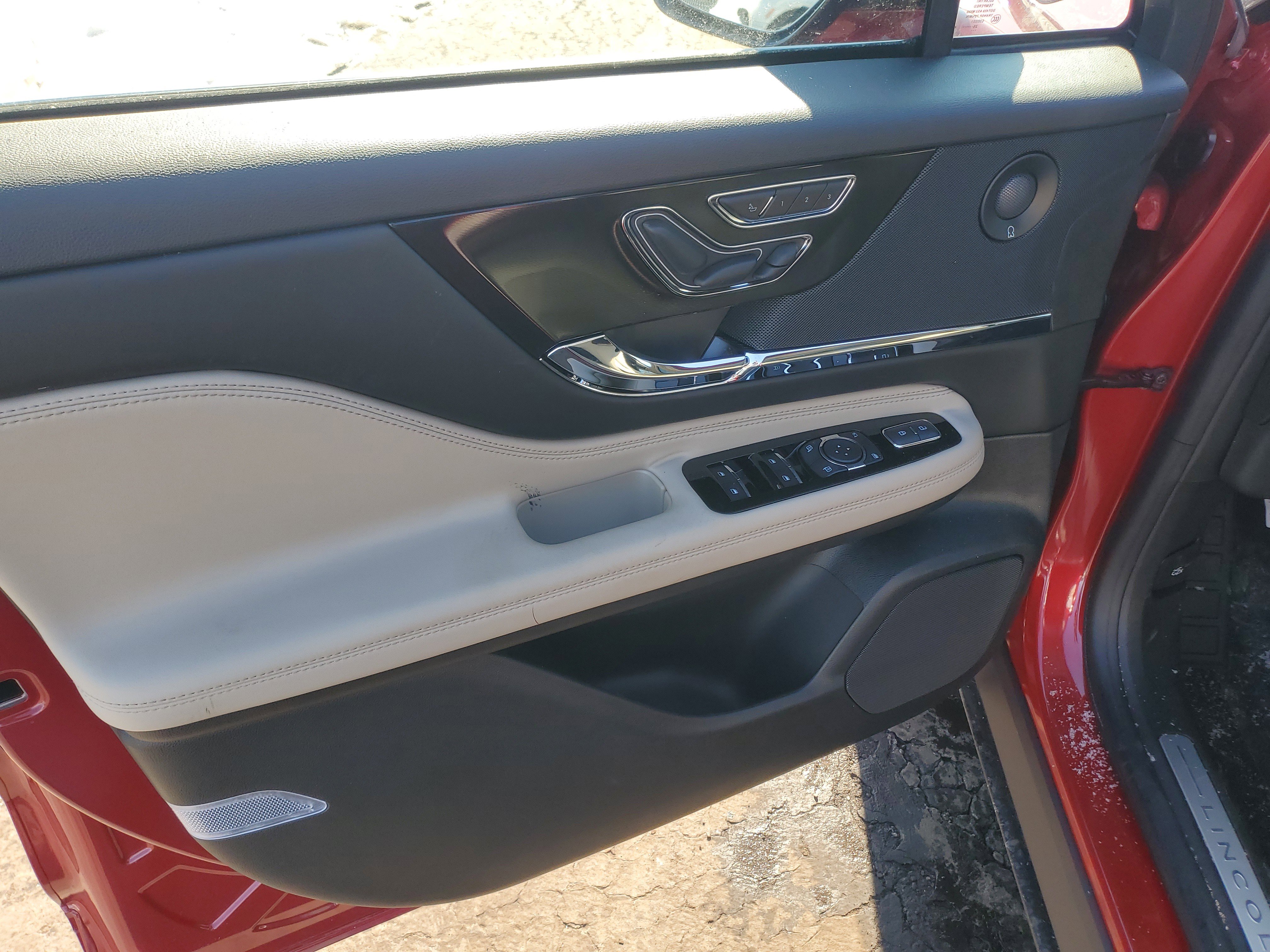 New 2026 Lincoln Corsair Grand Touring image 8