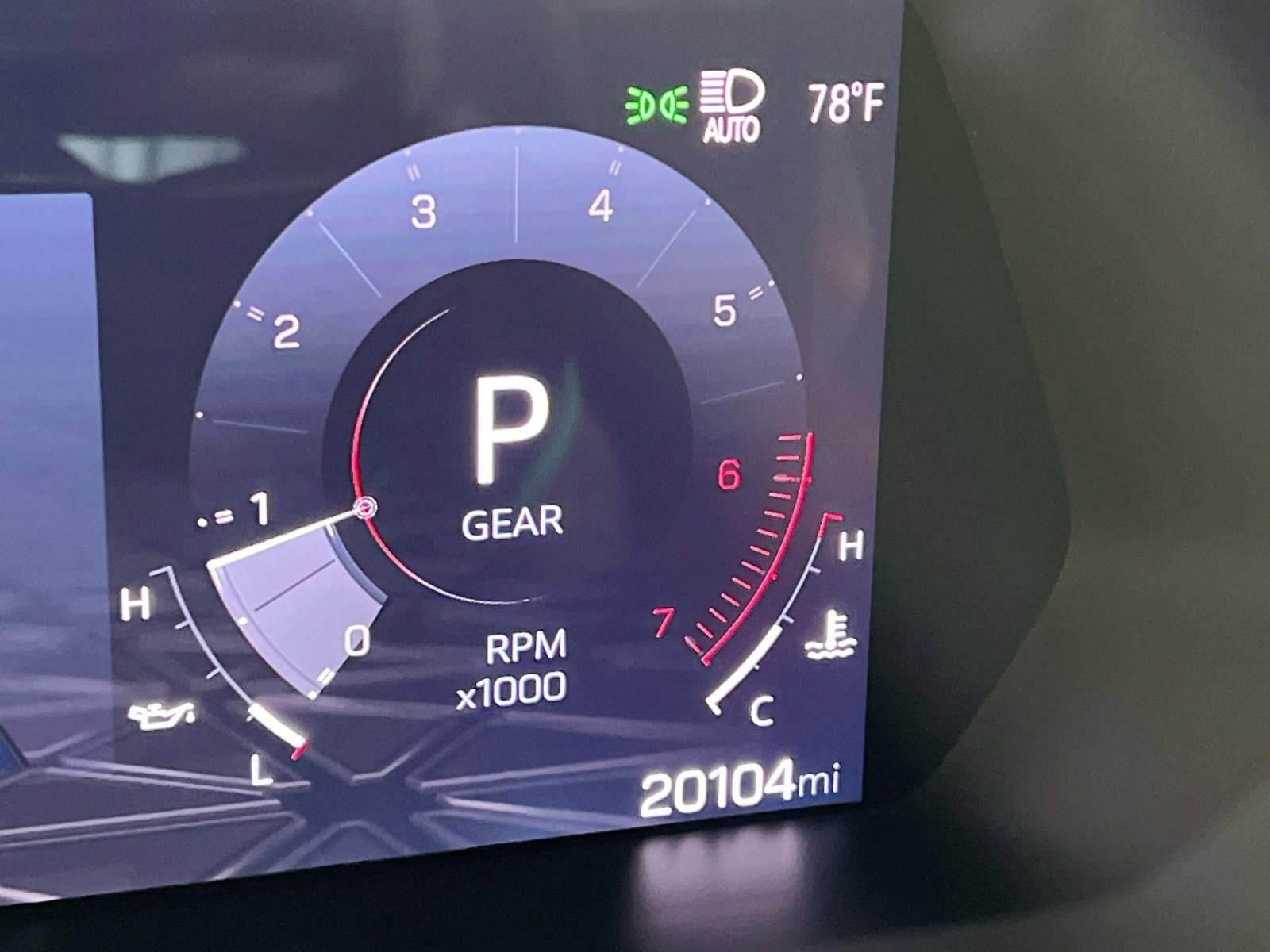 Used 2024 GMC Canyon AT4 w/ Technology Package image 27