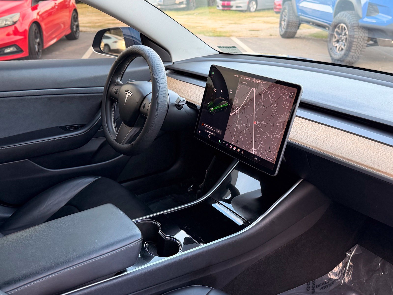 Used 2020 Tesla Model 3 Standard Range Plus RWD image 29