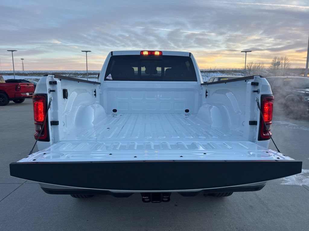 New 2026 RAM 2500 Tradesman AWD/4WD image 8