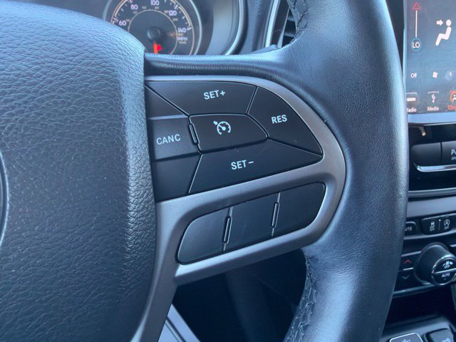 Used 2019 Jeep Cherokee Limited AWD/4WD image 22