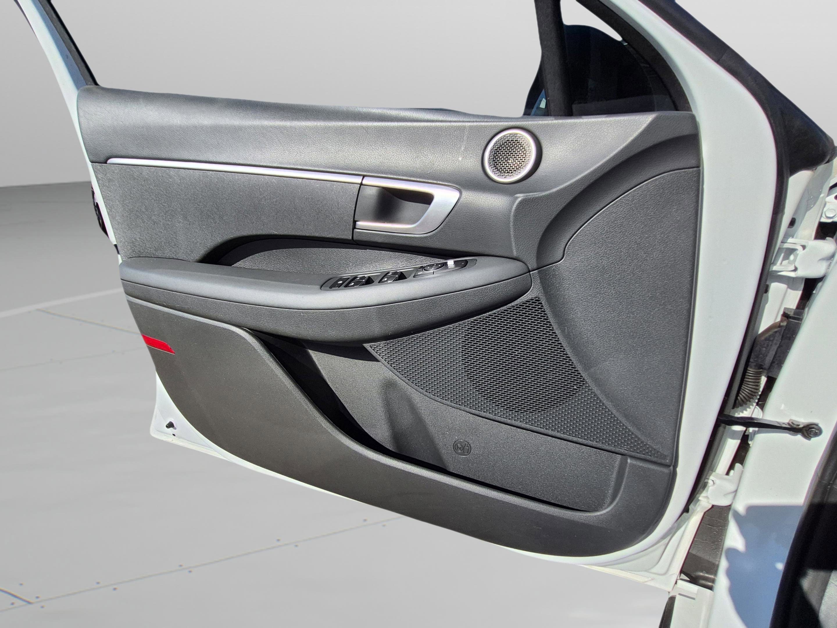 Certified 2021 Hyundai Sonata SE FWD image 22