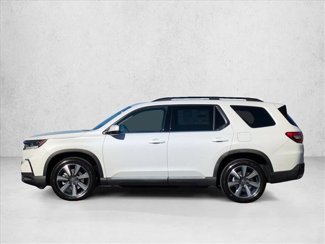 New 2025 Honda Pilot Touring image 5