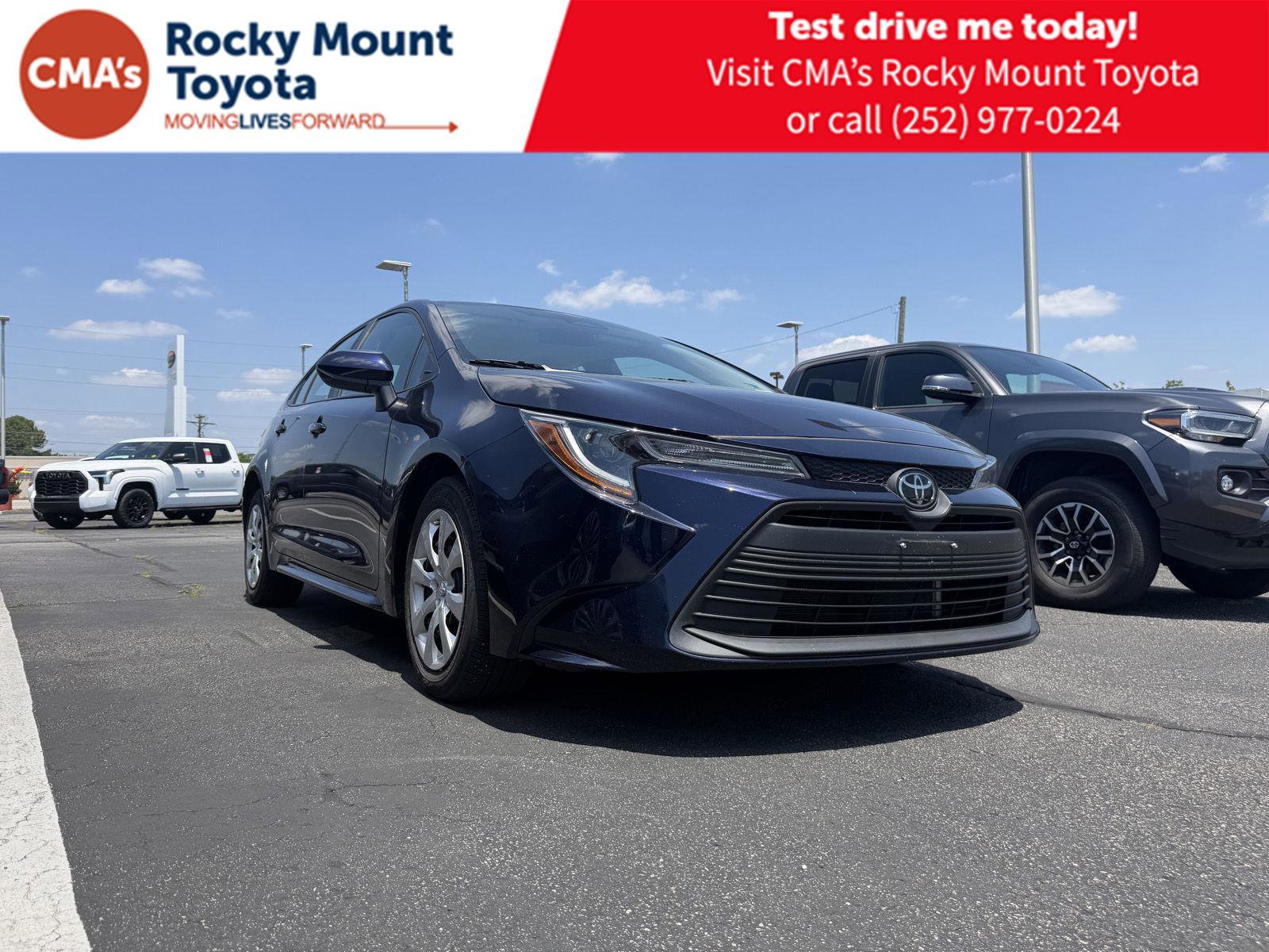 Used 2023 Toyota Corolla LE FWD image 1