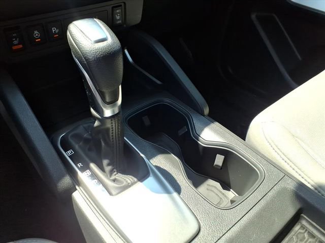 Used 2022 Nissan Frontier SV AWD/4WD image 27