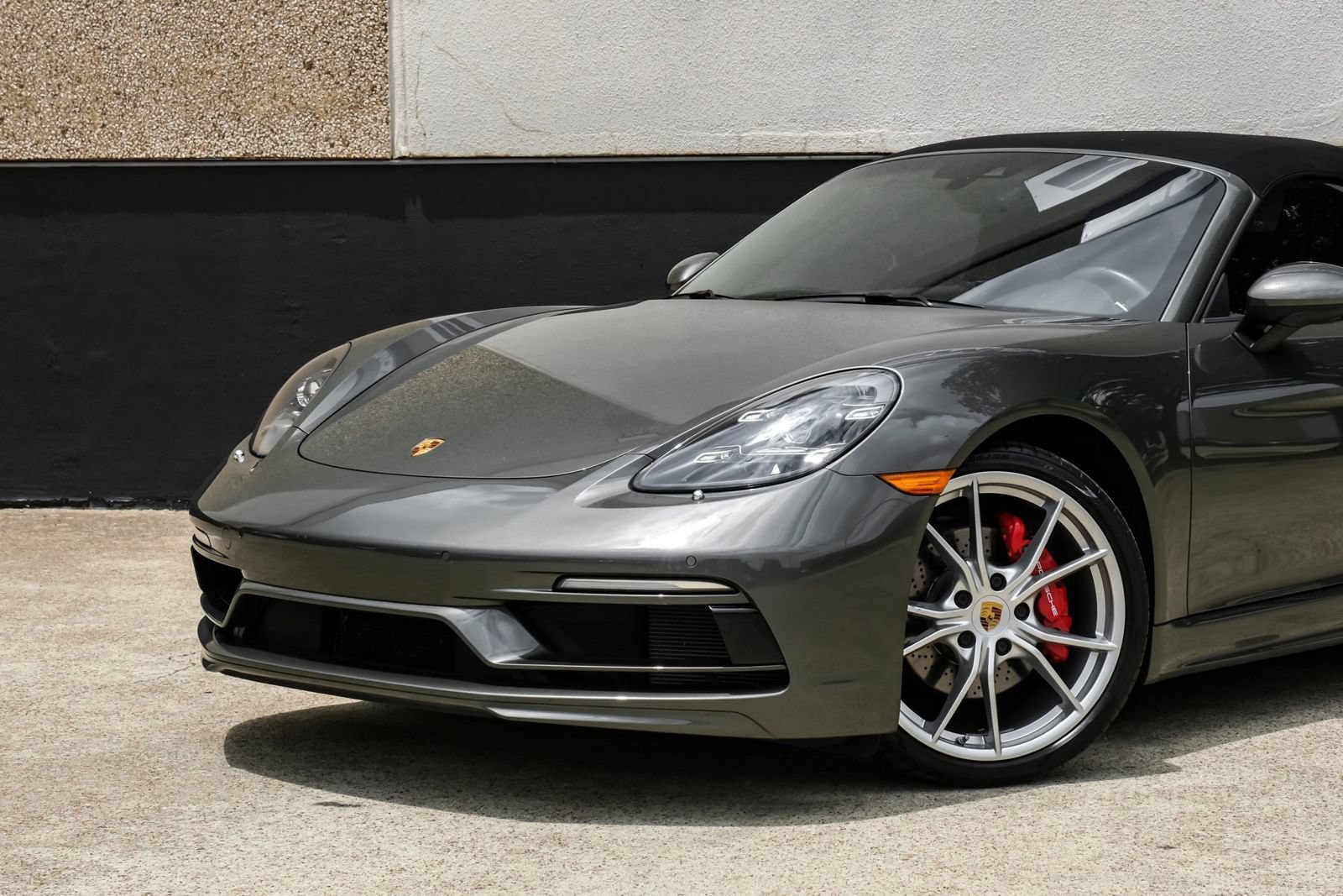 Used 2021 Porsche 718 Boxster S RWD image 5