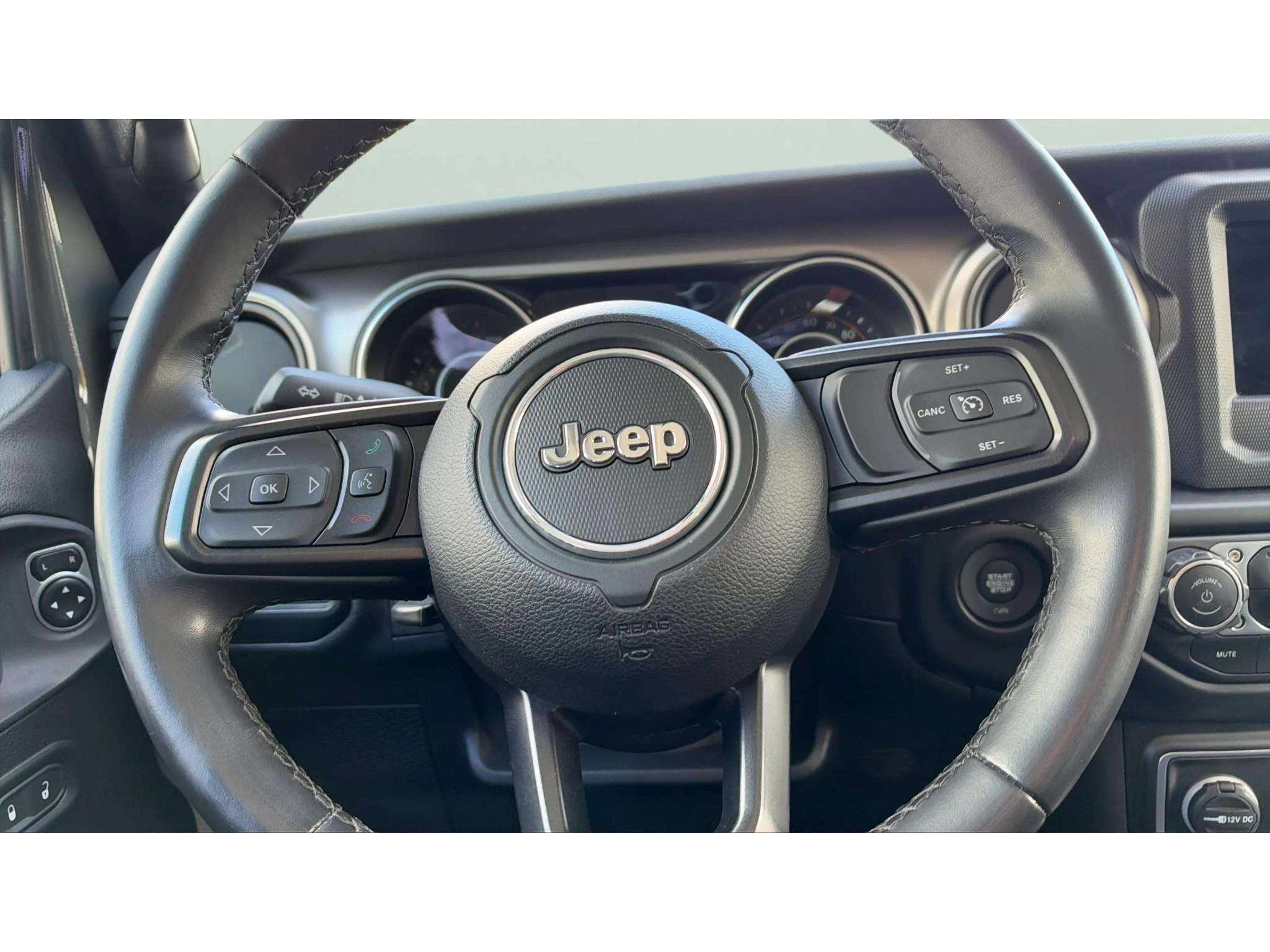 Used 2020 Jeep Wrangler Unlimited Sport AWD/4WD image 14