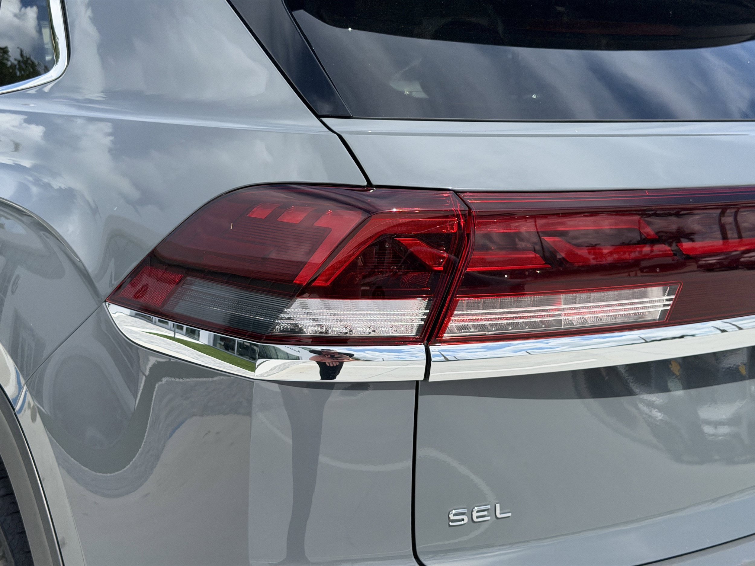 New 2026 Volkswagen Atlas Cross Sport SEL Premium R-Line AWD/4WD image 10